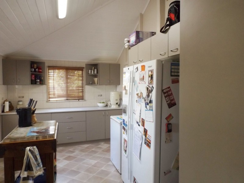 9 Miscamble Street, Roma QLD 4455