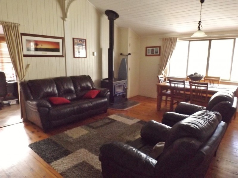 9 Miscamble Street, Roma QLD 4455