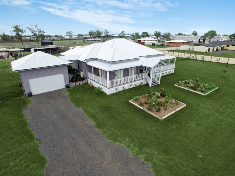 14 Henderson Street, Dalby QLD 4405