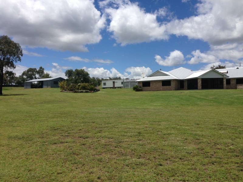 “The Glen” 988 Pilton Valley Rd, Upper Pilton QLD 4361