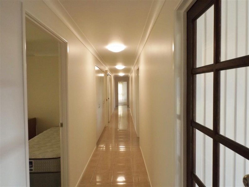 22 Wright Street, Roma QLD 4455