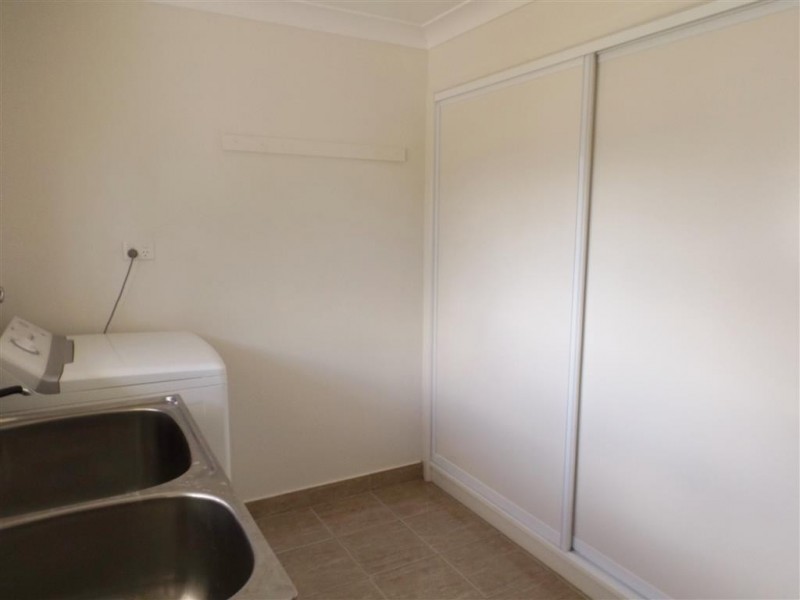 22 Wright Street, Roma QLD 4455