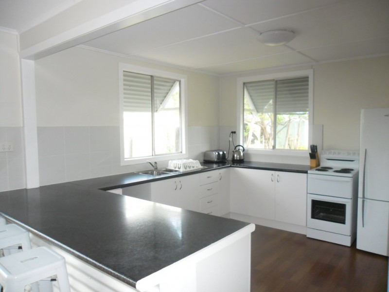 12 Daisy Street, Miles QLD 4415