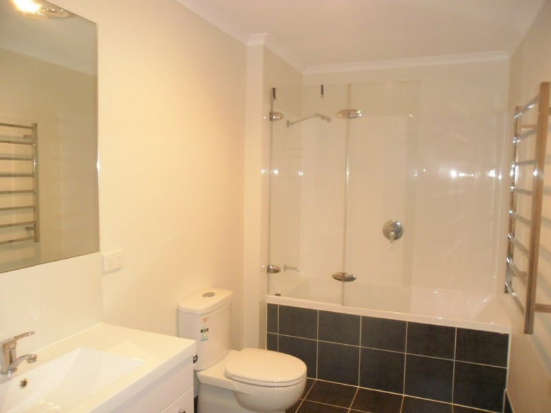 12 Daisy Street, Miles QLD 4415