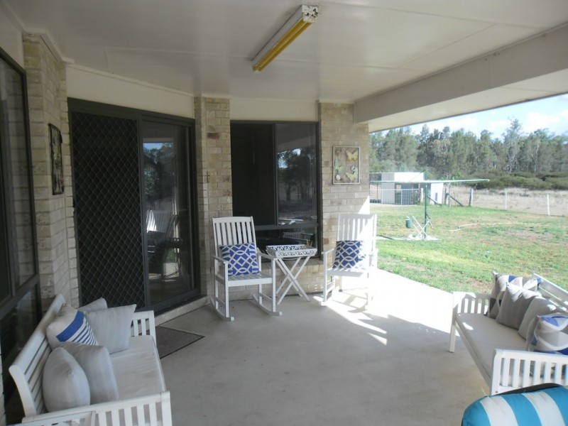 190 Myall Park Road, Miles QLD 4415