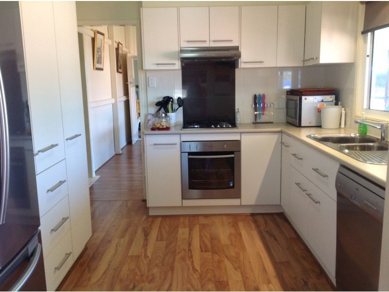 16 Eulo Street, Eulo QLD 4491