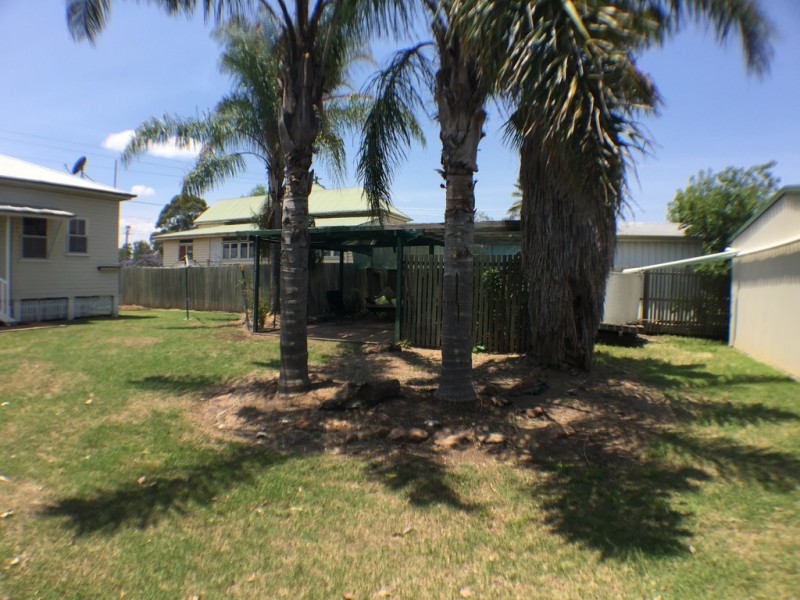 74a Patrick Street, Dalby QLD 4405