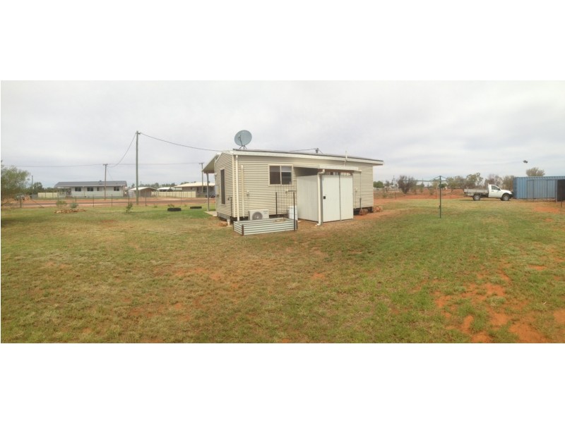 2 Speedy Street, Thargomindah QLD 4492