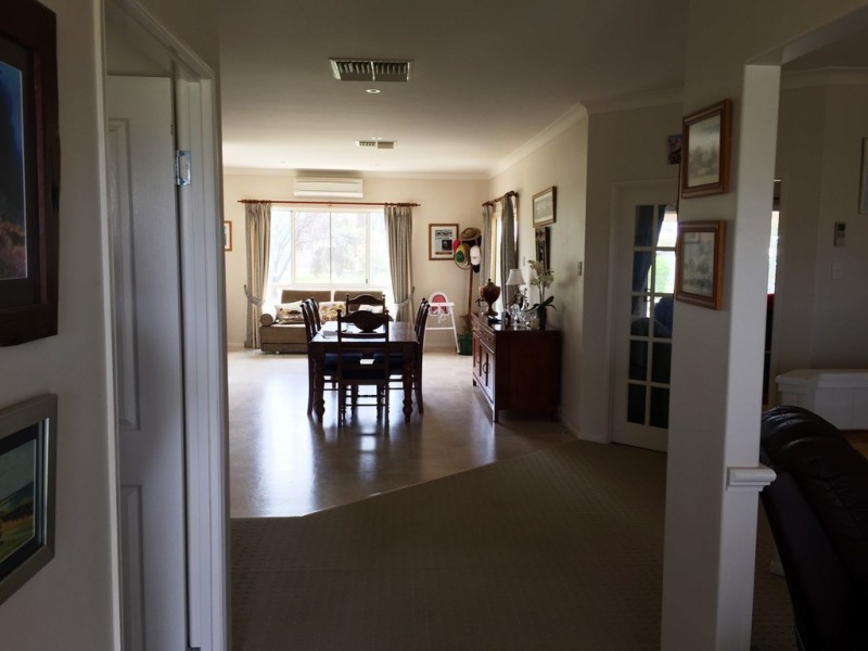 38 Sandalwood Avenue, Dalby QLD 4405