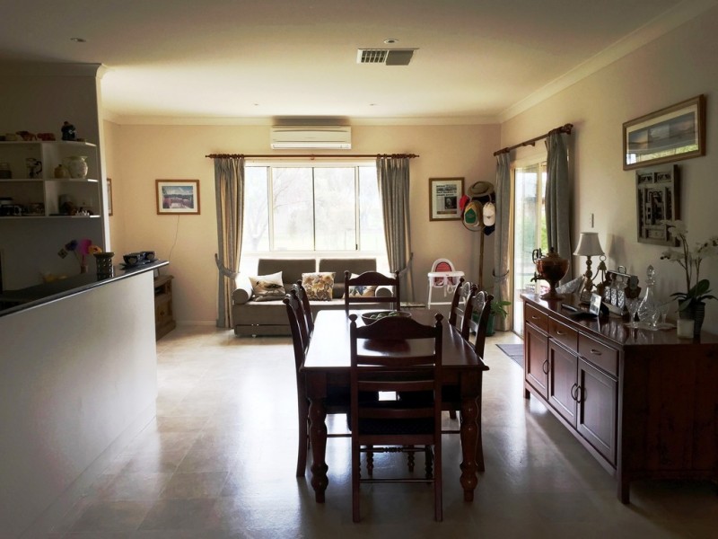38 Sandalwood Avenue, Dalby QLD 4405