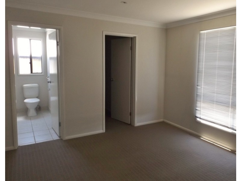 14 Karalee Court, Roma QLD 4455