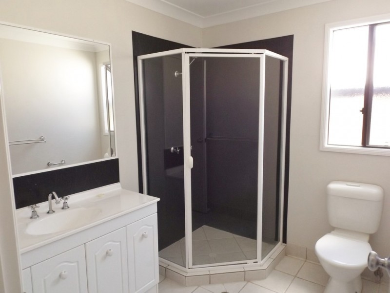 14 Karalee Court, Roma QLD 4455