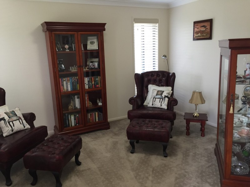 5 Montclair Close, Dalby QLD 4405