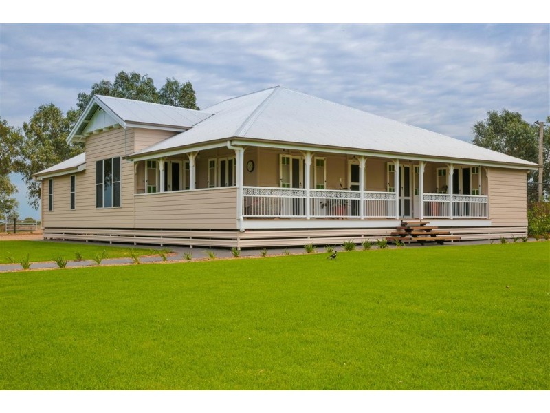 358 Dargal Road, Roma QLD 4455