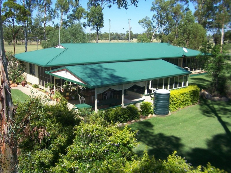 ” TOLMAH HOMESTEAD “, Condamine QLD 4416