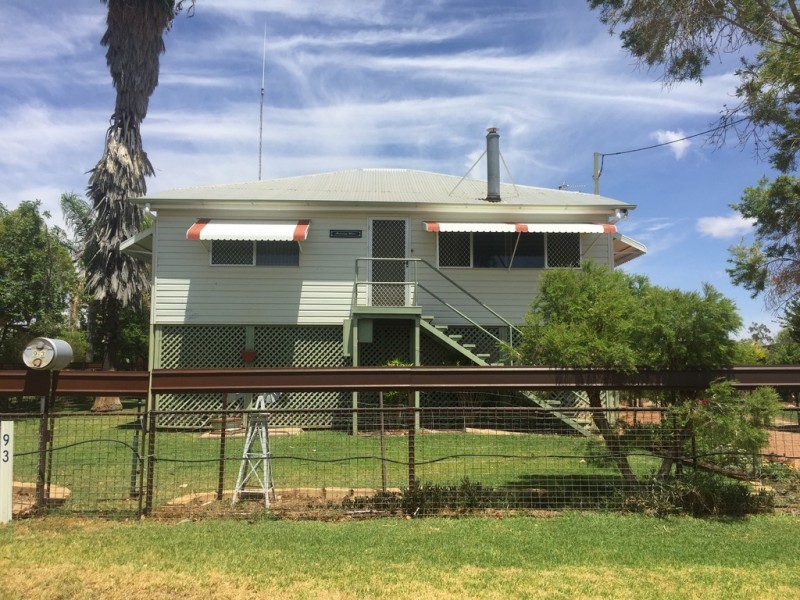 93 Wicks Street, Cunnamulla QLD 4490