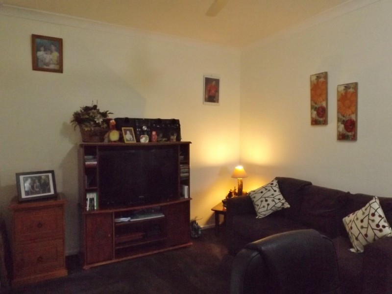 42 Edwardes Street, Roma QLD 4455
