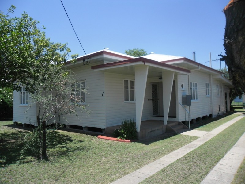 44 Constance Street, Miles QLD 4415