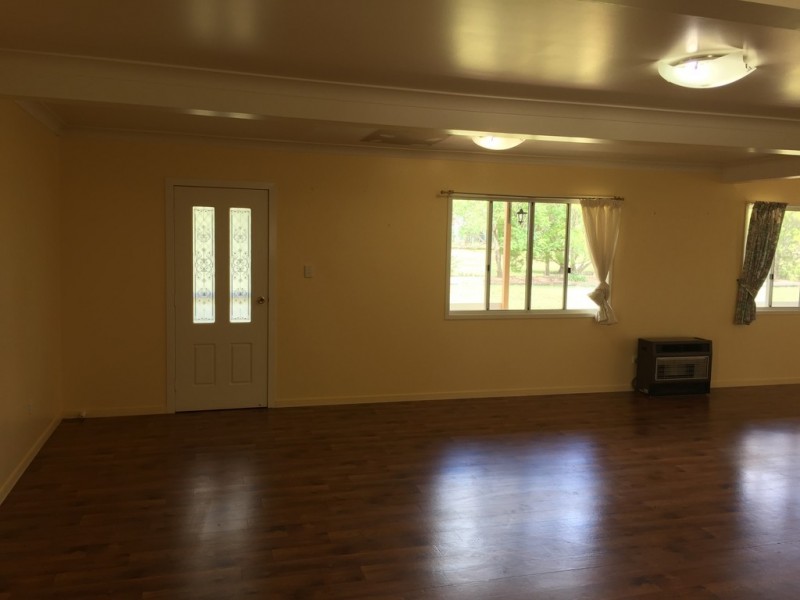 18481 Warrego Highway, Dalby QLD 4405