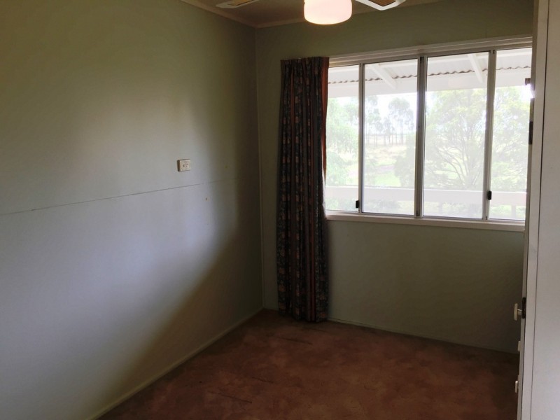 18481 Warrego Highway, Dalby QLD 4405