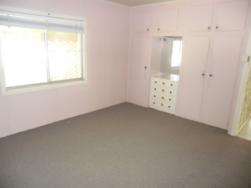 1 Weldon Street, Wandoan QLD 4419