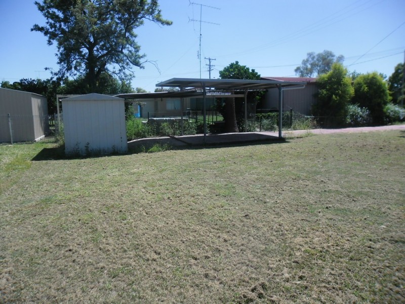1 Weldon Street, Wandoan QLD 4419
