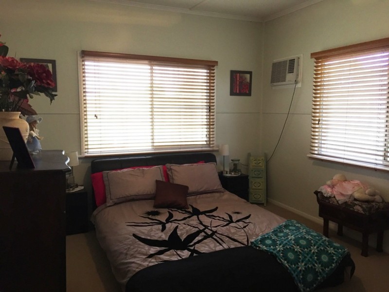 85 Pratten Street, Dalby QLD 4405