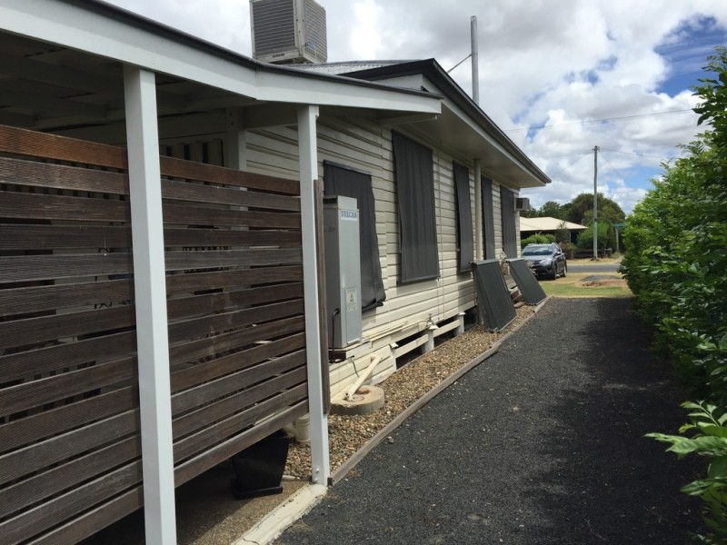 85 Pratten Street, Dalby QLD 4405