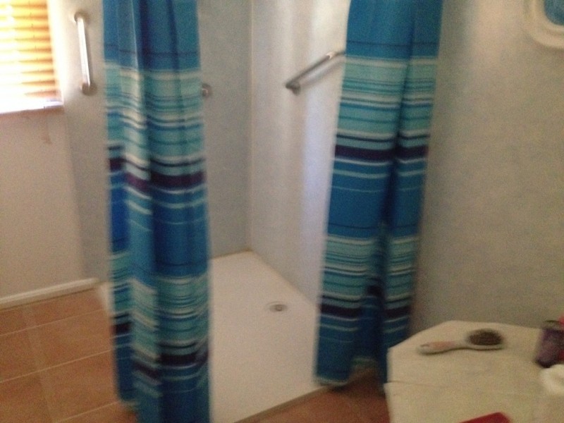 43 Robert Street, Surat QLD 4417