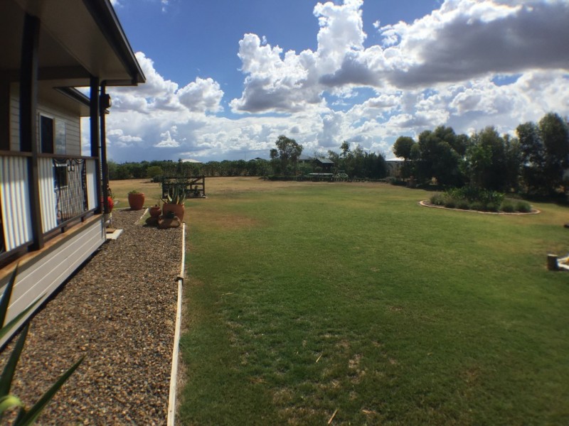 13 Solitaire Court, Dalby QLD 4405