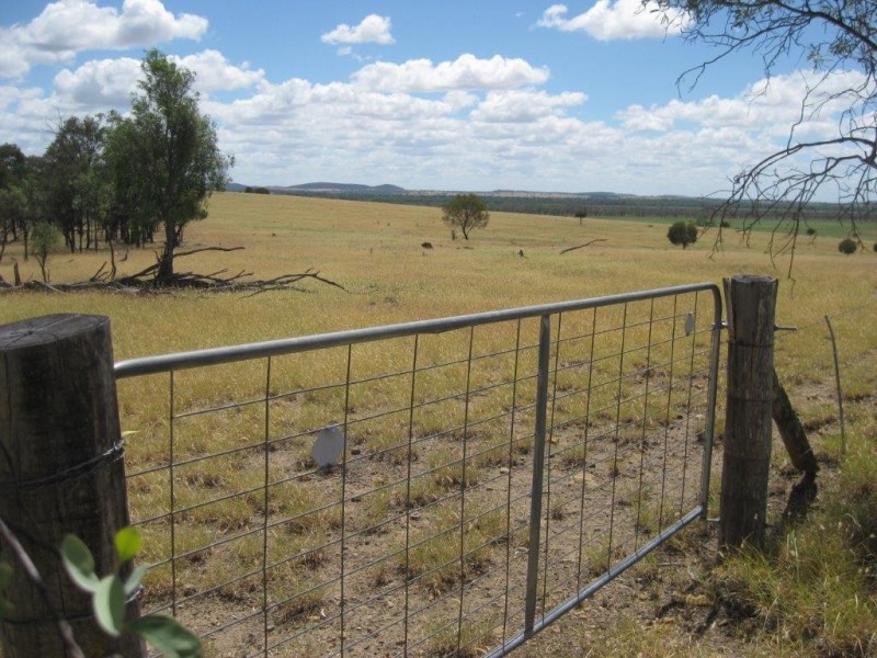 345 Cracow Road, Taroom QLD 4420