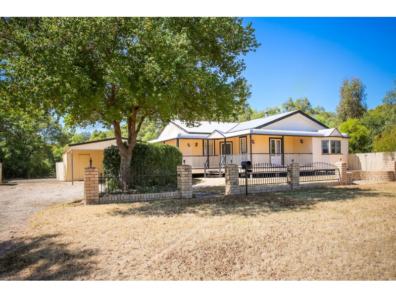 234 Edwardes Street, Roma QLD 4455