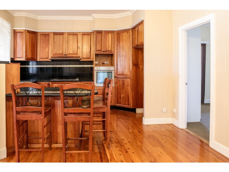 234 Edwardes Street, Roma QLD 4455
