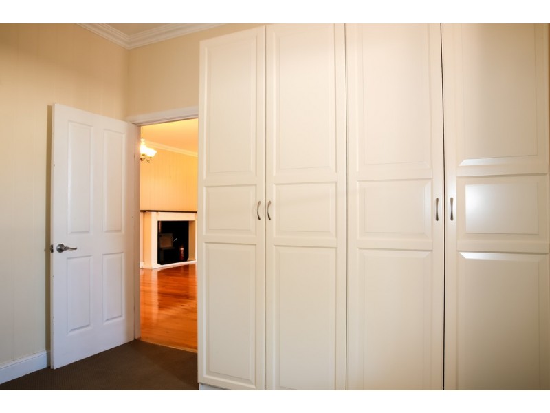 234 Edwardes Street, Roma QLD 4455
