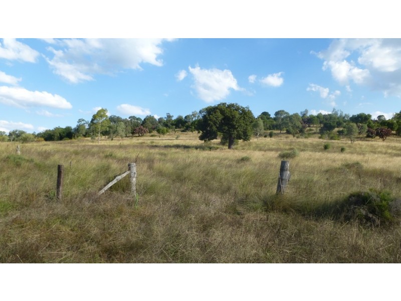 3278 Oakey Cooyar Road, Kulpi QLD 4352