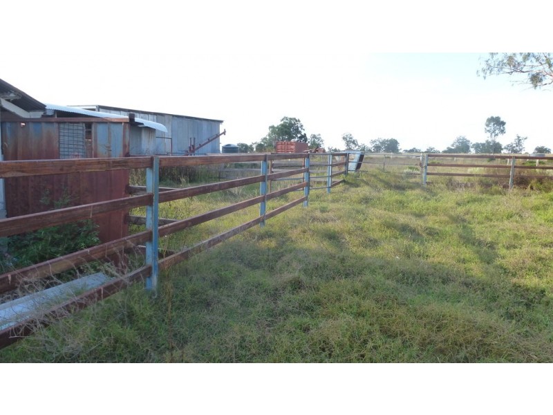 3278 Oakey Cooyar Road, Kulpi QLD 4352