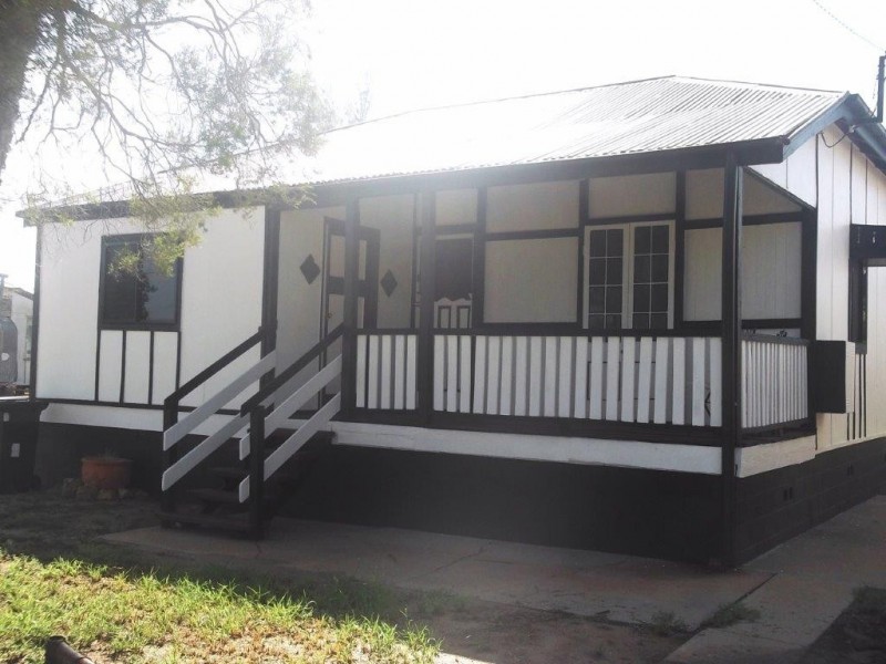 28 Broad Street, Cunnamulla QLD 4490