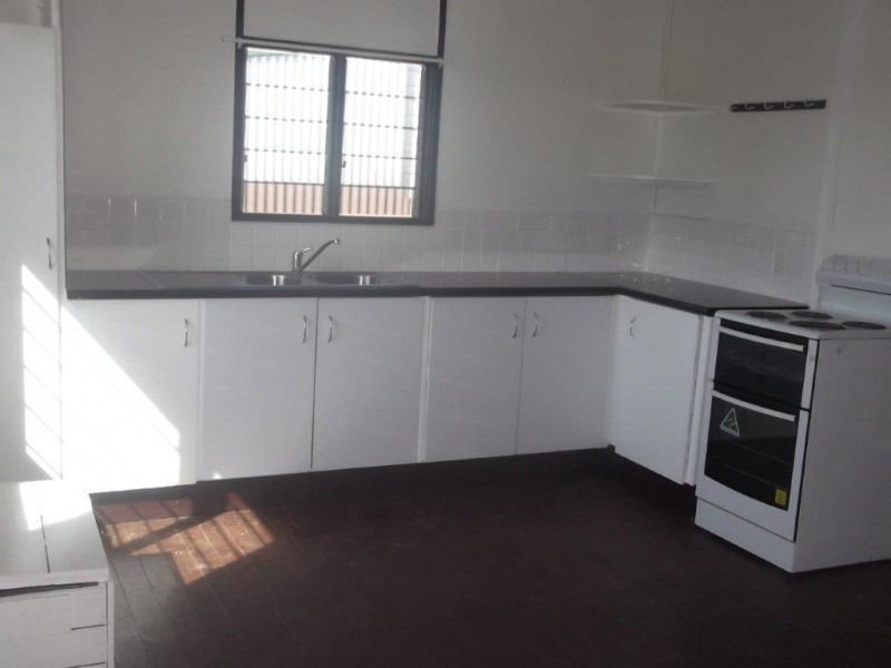 28 Broad Street, Cunnamulla QLD 4490