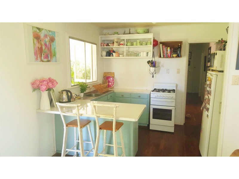 3 Augusta Street, Surat QLD 4417