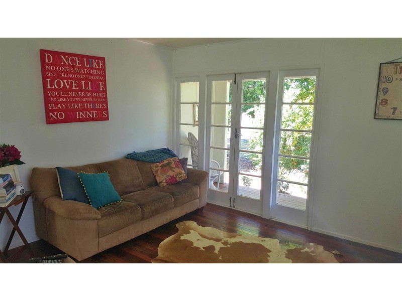 3 Augusta Street, Surat QLD 4417