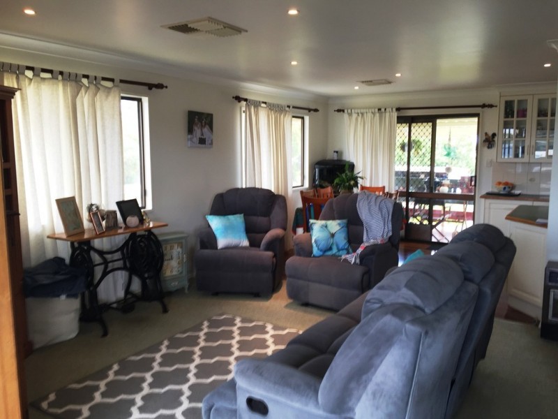 84 Curtis Street, Dalby QLD 4405