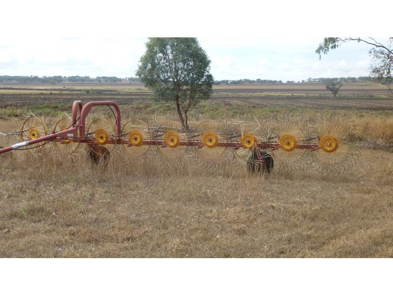 “Hillview” Clearing Sale, Kaimkillenbun QLD 4406