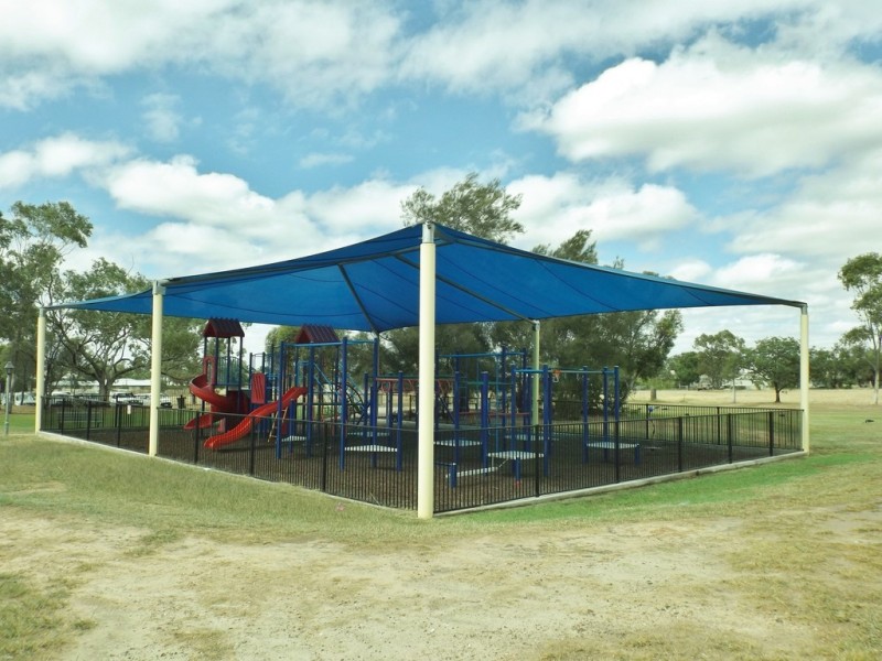 228 McDowall Street, Roma QLD 4455