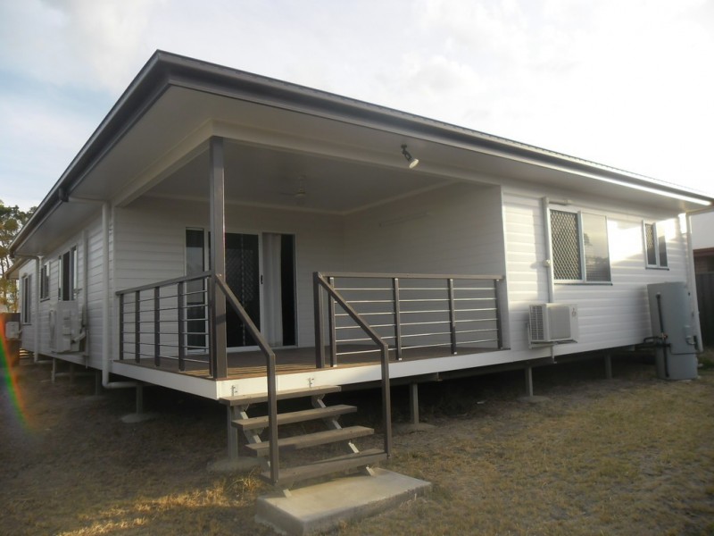 21 Daisy Street, Miles QLD 4415