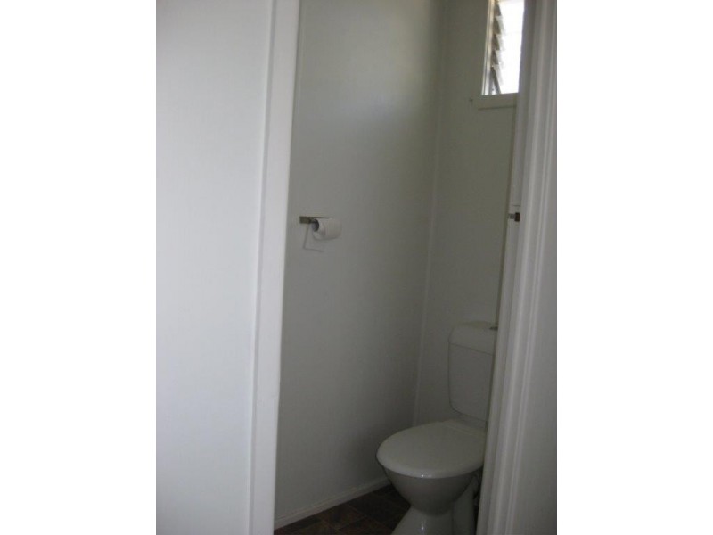 27 Wolsey Street, Taroom QLD 4420