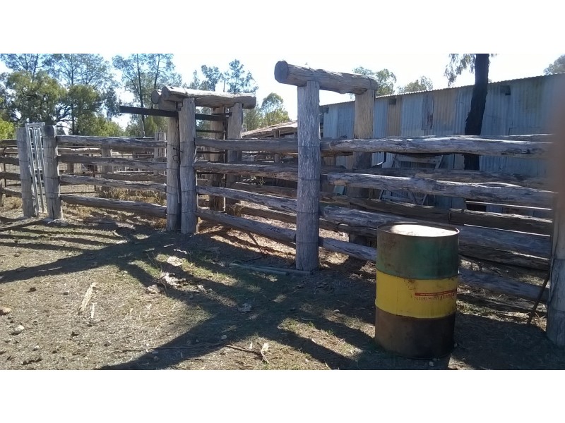 37 Goonalah Extention ROAD, Miles QLD 4415