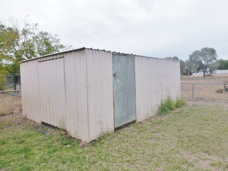 67 Alexander Street, Surat QLD 4417