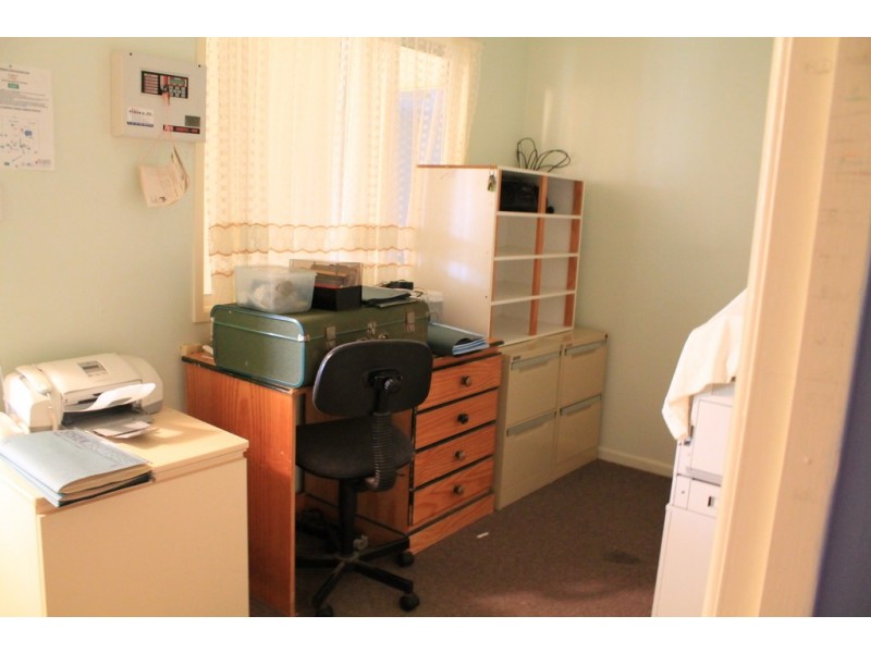 10 Emu Street, Eulo QLD 4491