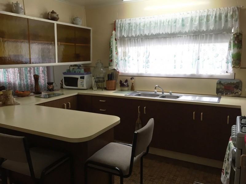 128 Edward Street, Dalby QLD 4405