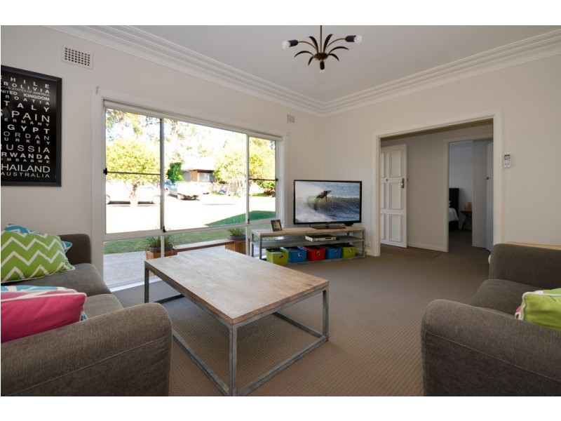 17 Humberstone Avenue, Gymea NSW 2227